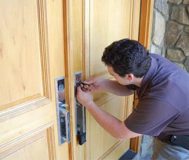 Golden Locksmith Services Moreno Valley, CA 951-382-0970 Golden Locksmith Services Moreno Valley, CA 951-382-0970 - 10-House-Locksmith